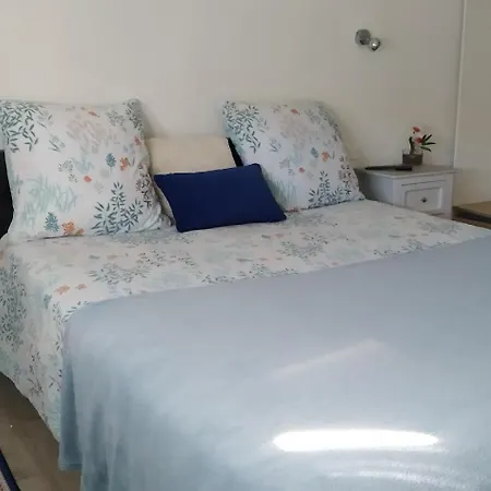Confort,gare Tgv ,wifi,clim, Parking,pt Dejeuner Homestay